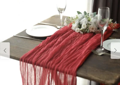 Red table runners